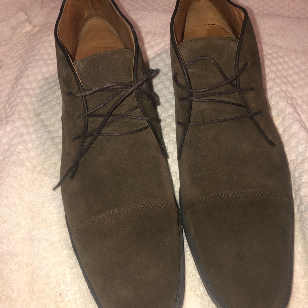 Driver Club USA mens brown leather short boots,  New In Box size 10.5